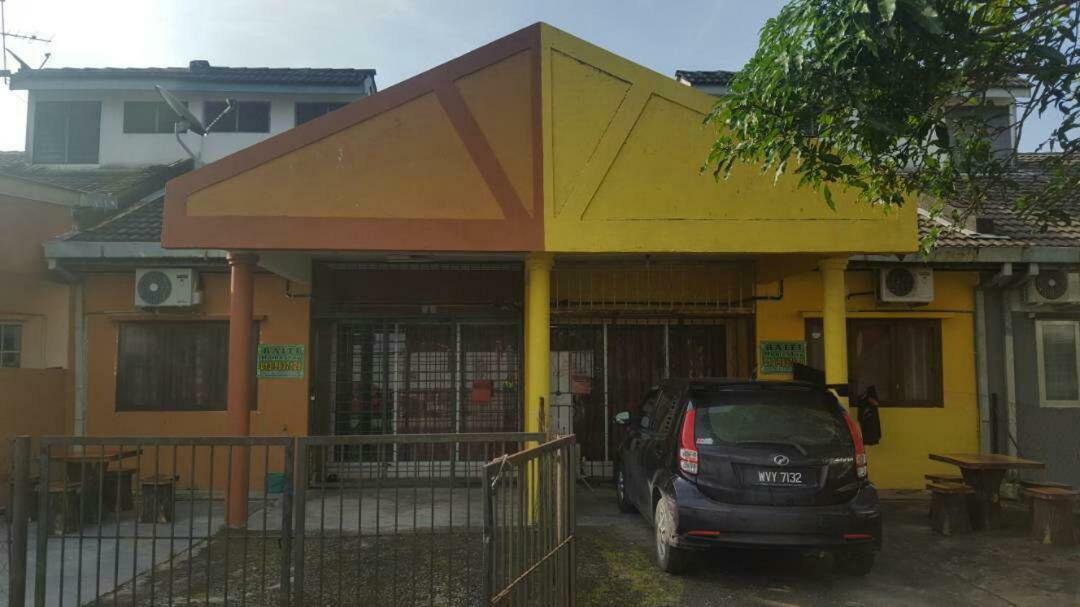 Baiti Homestay Gambang Kültér fotó